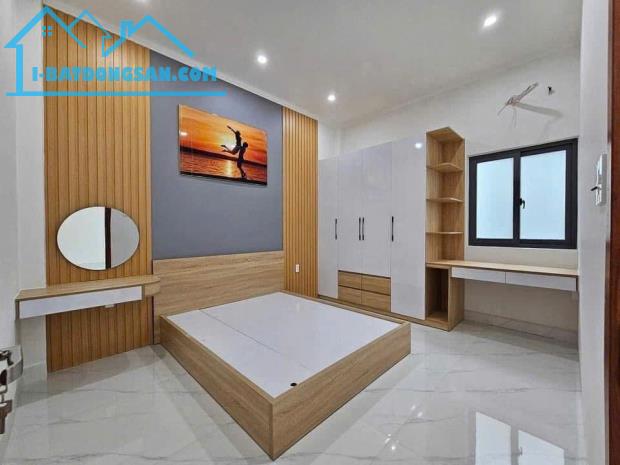 CHÍNH CHỦ NHƯỢNG LẠI CĂN 2 LẦU SHR 5X18 GIÁP PHƯỜNG BỬU LONG - 3