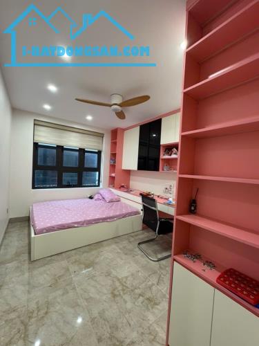Nhà đẹp Ngọc Lâm , 50 m 6 tầng , mật tiền 8 m . Giá 18,2 tỉ ( có TL) - 1