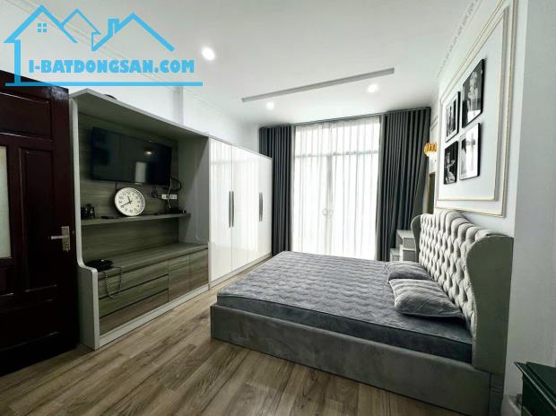 ÔTÔ - GẦN PHỐ - THANG MÁY - NHÀ ĐẸP PHỐ VÕ THỊ SÁU   41m-7 tầng -16,9 tỷ   - Tầng 1 : Gar