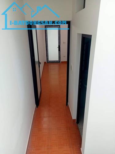 Bán gấp nhà Thiên Lôi ,Vĩnh Niệm, Lê Chân, HP. 2,39 tỷ, 35m2, 3 tầng. - 2