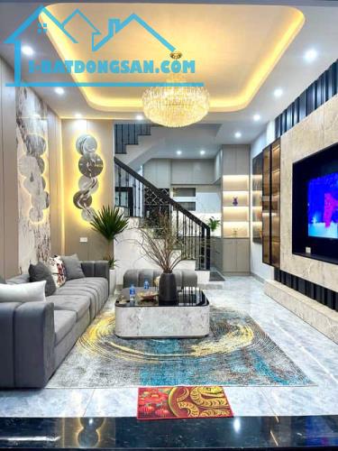 Bán nhà ngõ 77 Bùi Xương Trạch, DT 46m x 4 tầng, Lô góc, giá 8.98 tỷ, Mới ở ngay - 1