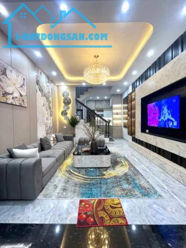 Bán nhà ngõ 77 Bùi Xương Trạch, DT 46m x 4 tầng, Lô góc, giá 8.98 tỷ, Mới ở ngay - 3