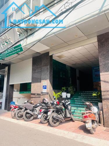 Bán tòa nhà 320m2, 10 tầng, mt 15m tại đường Láng, cho thuê 330 triệu/ tháng, chỉ 198 tỷ. - 3