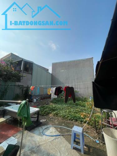 lô đất 2 mặt tiền trung tâm dĩ an full thổ cư ngang khủng 10 giá nhỉnh 3 tỏi - 4