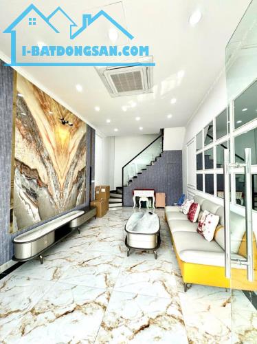 MẶT NGÕ VÕ THỊ SÁU - ÔTÔ VÀO NHÀ - 20M RA PHỐ - 7 TẦNG THANG MÁY - GIÁ 15 TỶ - 1