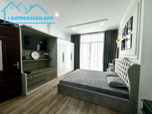MẶT NGÕ VÕ THỊ SÁU - ÔTÔ VÀO NHÀ - 20M RA PHỐ - 7 TẦNG THANG MÁY - GIÁ 15 TỶ - 2