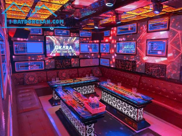 SANG LẠI QUÁN KARAOKE ĐANG HOẠT ĐỘNG LƯỢNG KHÁCH ỔN ĐỊNH ĐƯỢC HƠN 5 NĂM TẠI QUẬN 9 - 2