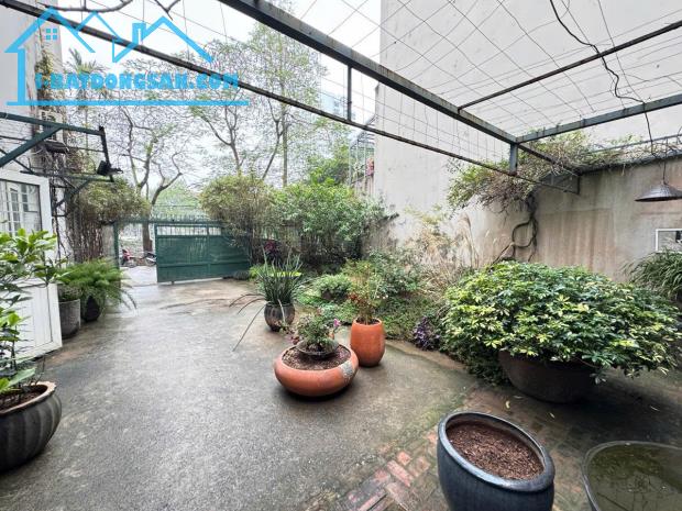 SIÊU HOT! BÁN ĐẤT TẶNG NHÀ C4 XUÂN DIỆU 254M MT 12M GIÁ 50 TỶ 0336212066 - 2