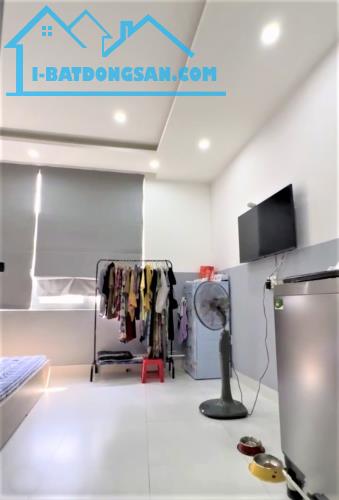 6 TỶ HƠN - NHÀ MẶT TIỀN KD QUẬN 3 - GẦN KÊNH NHIÊU LỘC - ĐƯỜNG 6M SẦM UẤT 24H -43M2 4 TẦNG - 1