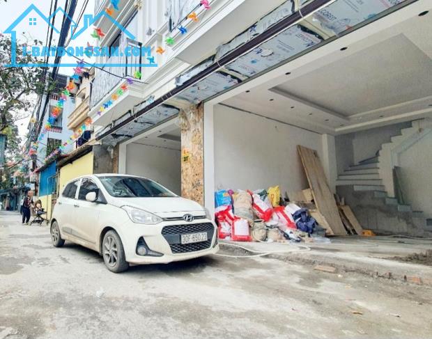 16 tỷ có nhà đẹp như hình 66 m , 7 tầng thang máy ô tô kinh doanh ngay tây hồ lộng gió
