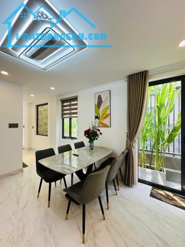 Căn góc 2MT nhà 6 tầng đường Hồng Lạc - Lạc Long Quân. DT: 5x14m [vuông vức].Giá 9.7 tỷ - 1