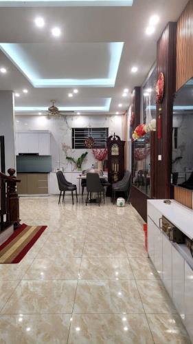 BÁN NHÀ 1 BƯỚC RA PHỐ OTO TRÁNH YÊN HÒA 50M2 x 5T x MT 5M