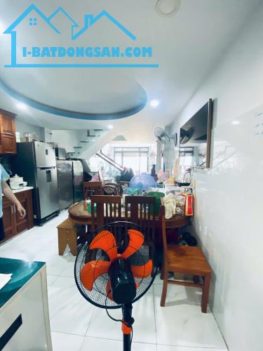 + 👉 SỐC SIÊU PHẨM GẤP GẤP BÁN NHÀ Đ SỐ 8 BHHB BÌNH TÂN 4*15,5M 5L NHỈNH 5xT - 4