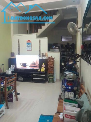 Bán nhà 4 tầng phố Hào Nam - Đống Đa, 50m2  ngõ thông, GIÁ CHỈ 8,48 tỷ - 1