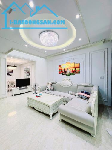Nhà 3 tầng 110m2, nở hậu đẹp, đường Hoàng Diệu, Hải Châu gần cầu Rồng, sông Hàn - 3