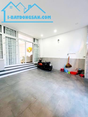 Nhà 3 tầng 110m2, nở hậu đẹp, đường Hoàng Diệu, Hải Châu gần cầu Rồng, sông Hàn - 6