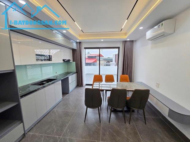 BÁN NHÀ PHỐ NGUYỄN VĂN CỪ 47M2 7T THANG MÁY GARA CHỈ 12.X TỶ, KINH DOANH FULL NỘI THẤT - 2