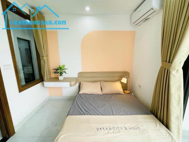 Bán tòa CHDV phố Tạ Quang Bửu phường Bách Khoa Hai Bà Trưng Hà Nội DT 110mx5T giá 25 tỷ