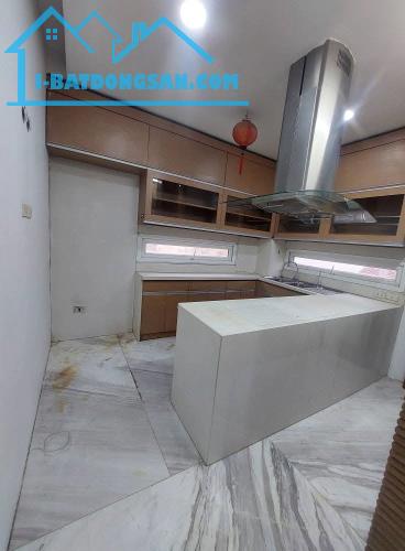 BÁN NHÀ MẶT PHỐ TRẦN QUANG DIỆU 60M2, 7 TẦNG THANG MÁY, GIÁ 33 TỶ