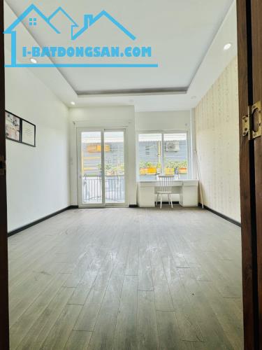 GẤP BÁN NHÀ, 4Tầng, HXH, khu VÍP City land NGUYỄN VĂN LƯỢNG chỉ 5.x Tỷ - 2