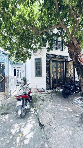 Bán nhà sát mặt tiền Hoàng Hoa Thám 36m2 ở ngay 3PN nhỉnh 6tỷ - 4