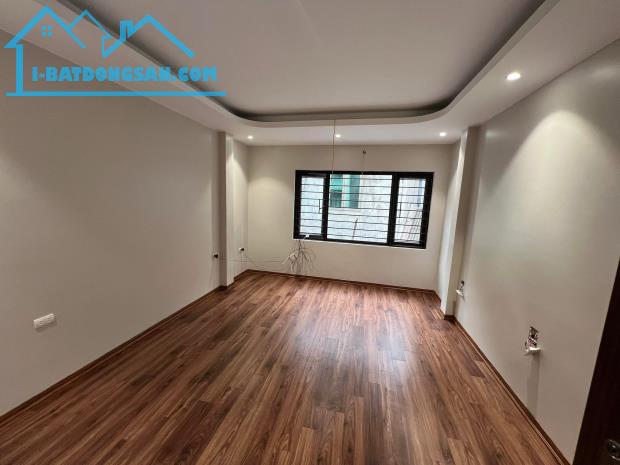 Bán nhà Dương Văn Bé   43 m-5 tầng -8,5 tỷ   - Nhà mình bán 5 tầng mới kính koog, ngõ trư - 1