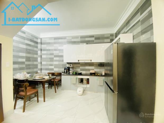 N.HÀ HIẾM ĐỊNH CÔNG THƯỢNG 43M2 X 5 TẦNG NGÕ RỘNG SH QUAY COM BA,Ô TÔ ĐỖ CỔNG, NH.ỈNH 6 T. - 4