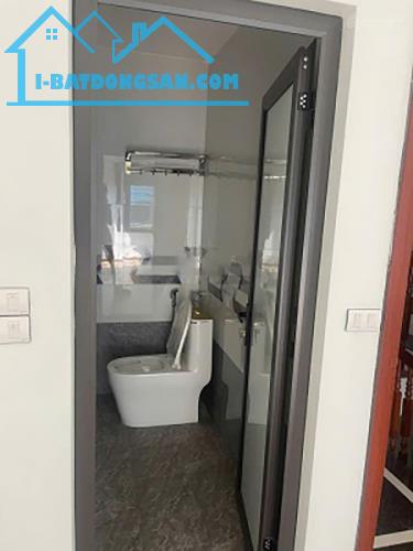 CHO THUÊ NHÀ 6 TẦNG MỚI XÂY – SÁT MẶT ĐƯỜNG KIM GIANG – VỊ TRÍ tốt để Ở và KINH DOANH - 4