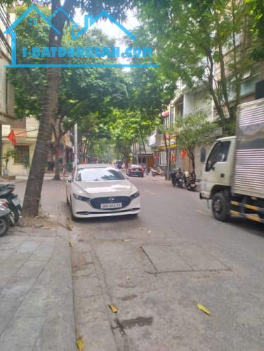 MAI DỊCH - SIÊU PHẨM 1 MẶT PHỐ LỚN - 1 MẶT NGÕ OTO TRÁNH - KINH DOANH ĐỈNH - VỈA HÈ TRƯỚC - 1