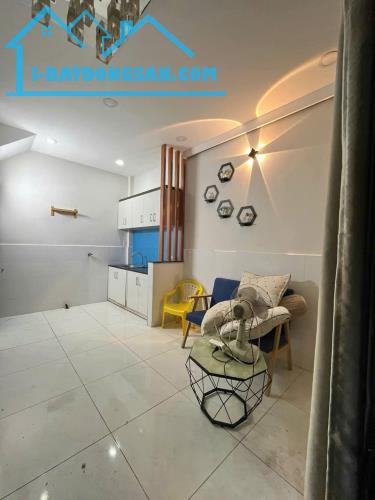 SÁT MẶT TIỀN GÒ DẦU - TÂN PHÚ - 20M2 - 2 TẦNG BTCT 2PN 2WC - GIÁ 2.85 TỶ