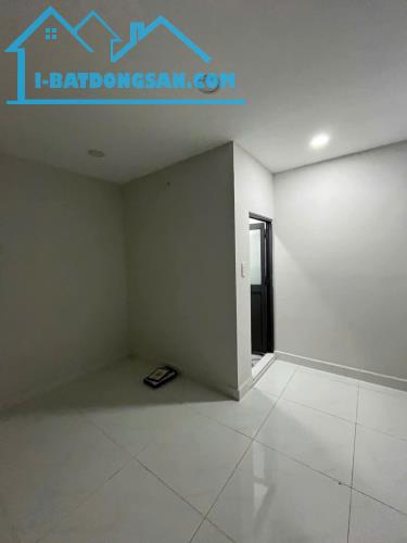 SÁT MẶT TIỀN GÒ DẦU - TÂN PHÚ - 20M2 - 2 TẦNG BTCT 2PN 2WC - GIÁ 2.85 TỶ - 4