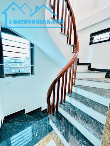 Phú Thượng, tây Hồ, 40m, 6 TẦNG, THANG MÁY, 2 THOÁNG,  giá 8.XX tỷ. X có như không. - 1