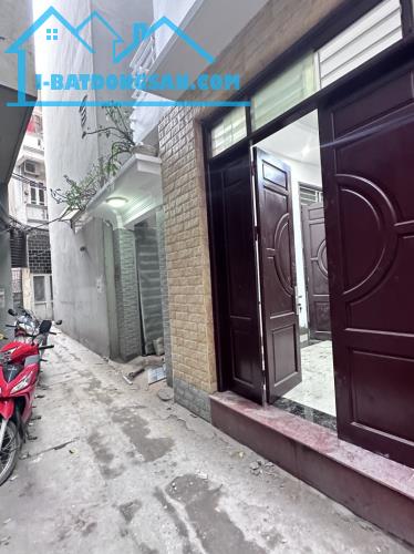 Bán nhà Hoàng Hoa Thám, Ba Đình. 50mx5; MT 6.8; Giá 8.5 tỷ  SIÊU PHẨM BA ĐÌNH - NGÕ THÔNG - 3