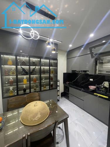 HOT DÂN XÂY Ngọc Thụy 40m,4 tầng,ÔTÔ ĐỖ CỬA,Ô TÔ TRÁNH THÔNG,8 TỶ(thương lượng mạnh) - 4