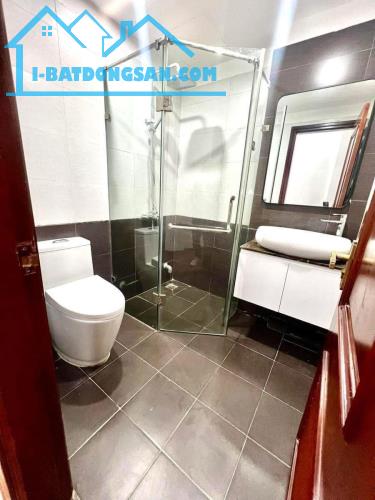 SIÊU PHẨM BÁN NHÀ PHỐ ĐỘI CẤN- 55M2- 5T- TẶNG FULL ĐỒ-2 MẶT THÔNG THOÁNG-CHỈ 15M RA PHỐ Đ - 2