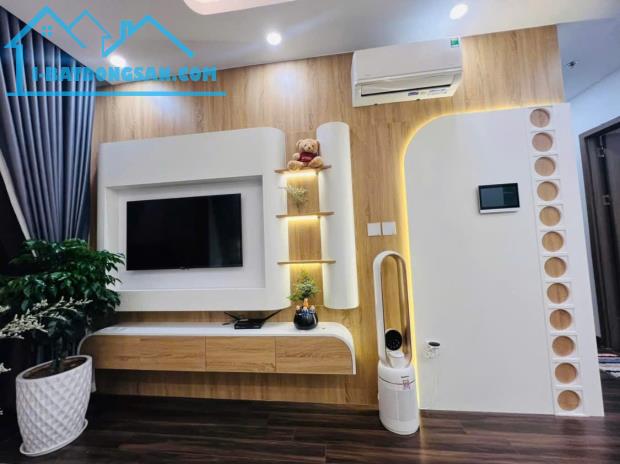 Căn hộ 2 ngủ full nội thất chung cư Hoàng Huy Commerce - 3