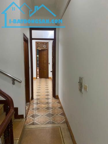 Cho thuê nhà nguyên căn Khương Đình, quận Thanh Xuân 40m x 4T, 4PN3VS  giá 12 triệu - 4