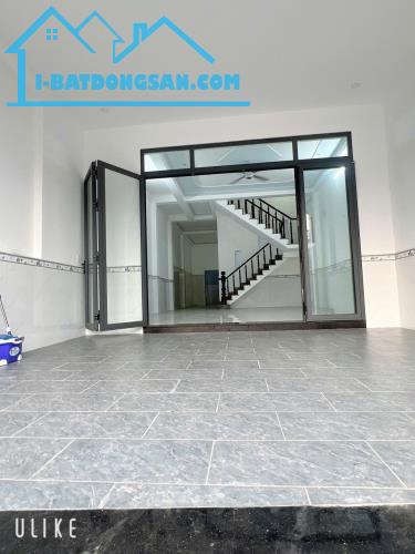Bán nhà 2 Tầng 110m2 MẶT TIỀN kinh doanh gần BigC Dĩ An,giá đầu tư - 4