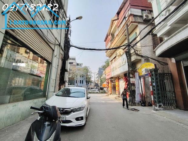 CỰC HIẾM - 1 MẶT PHỐ - 1 MẶT NGÕ 17 PHÒNG CHO THUÊ-BỒ ĐỀ -
LB -118M2 - 25 TỶ - 4