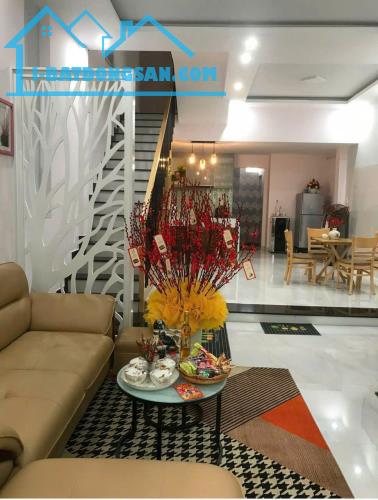 Bán nhà 3 tầng MT Dương Trí Trạch, Sơn Trà, gần biển - 3