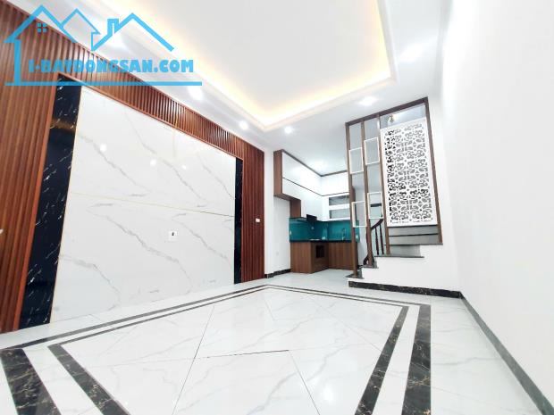 SIÊU HIẾM - BÁN NHÀ YÊN SỞ – 10M RA Ô TÔ TRÁNH - 3 GÁC ĐỖ CỬA - NHÀ MỚI LONG LANH - 6xxx - 2