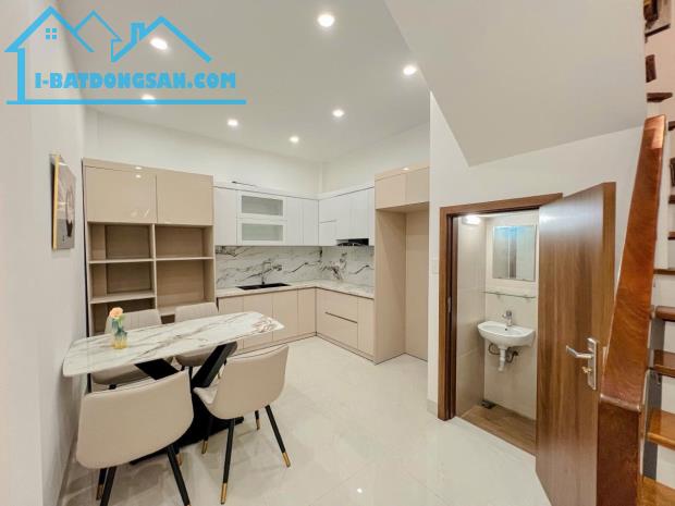 Nhà Phố Xuân Thuỷ Cầu Giấy 46m2+4T Ngõ ÔTô Giá 10.2Tỷ - 1