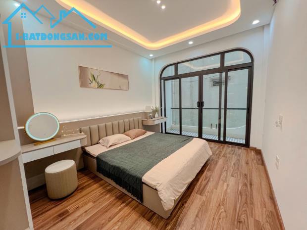 Nhà Phố Xuân Thuỷ Cầu Giấy 46m2+4T Ngõ ÔTô Giá 10.2Tỷ - 2