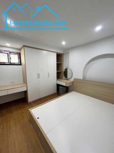 TẬP THỂ 8/3  FULL ĐÔ TIỆN ÍCH NGẬP TRÀN - 1