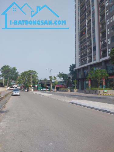 Bán gấp nhà C4, mặt chính ngõ 99 Đức Giang, KD, Vỉa hè, có dòng tiền ngay, DT 80m2