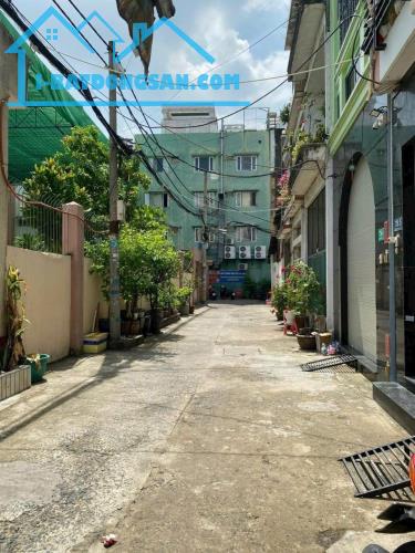 *Quận 5-Hẻm Ôtô Ngủ Nhà 6m ,4 Lầu Mới Đẹp  KD Văn Phòng-An Dương Ngay An Đông,HĐT.30Tr/Th