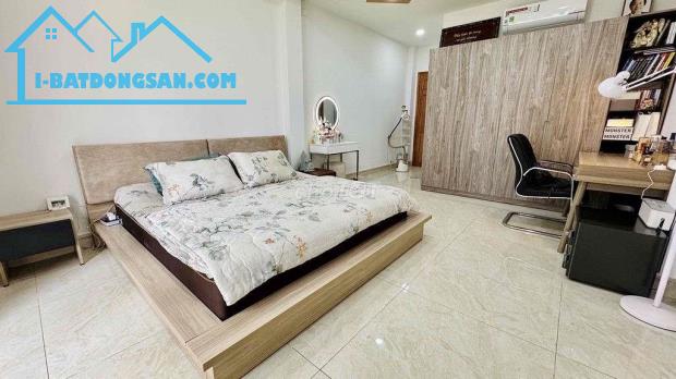 Bán nhà HXH, đường Nơ Trang Long Bình Thạnh dt 6.5x7.5m giá 8.3 tỷ thương lượng