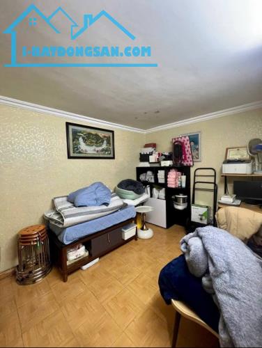 Bán nhà Văn Cao, Đằng Lâm, Hải An, Hải Phòng. 3,5 tầng. 41m2, 3,1 tỷ. Ngang 4,6m, d2 - 1