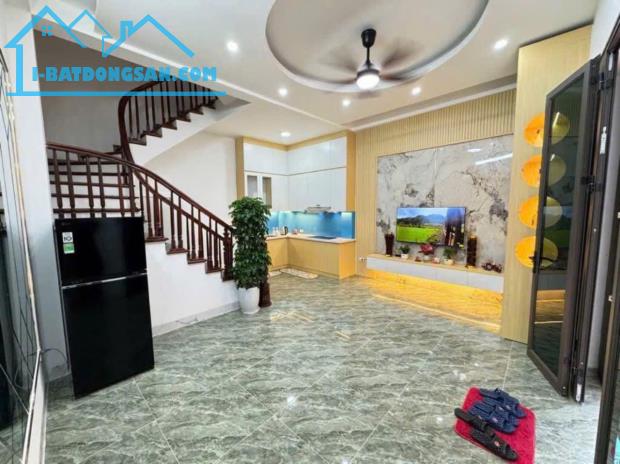 TÌM CHỦ MỚI CHO NHÀ ĐẸP KIM GIANG – 57M2, 4 TẦNG, CHỈ 8.25 TỶ!