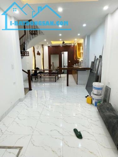 bán nhà Thanh Xuân 50m Khương Trung, gần phố, đi lại thuận tiện - 2